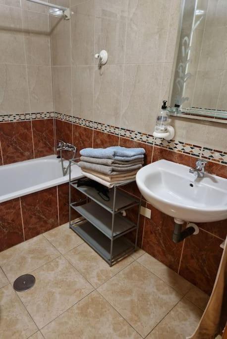 Apartment 2 San Policarpo